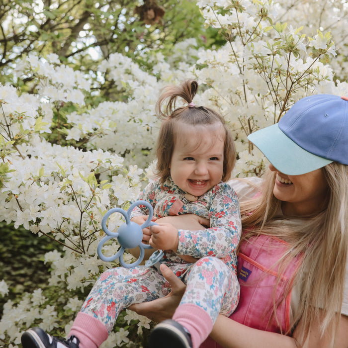 Daisy Rattle Teether - Nature Baby Outfitter