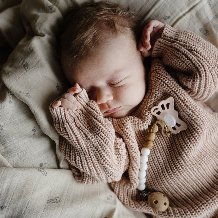 FRIGG Baby's First Pacifier Floral Heart (Blush) 4-Pack - Nature Baby Outfitter