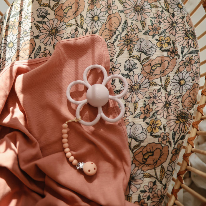 Silicone Pacifier Clip | Hera - Nature Baby Outfitter