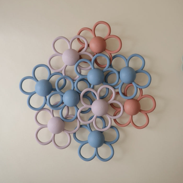 Daisy Rattle Teether - Nature Baby Outfitter