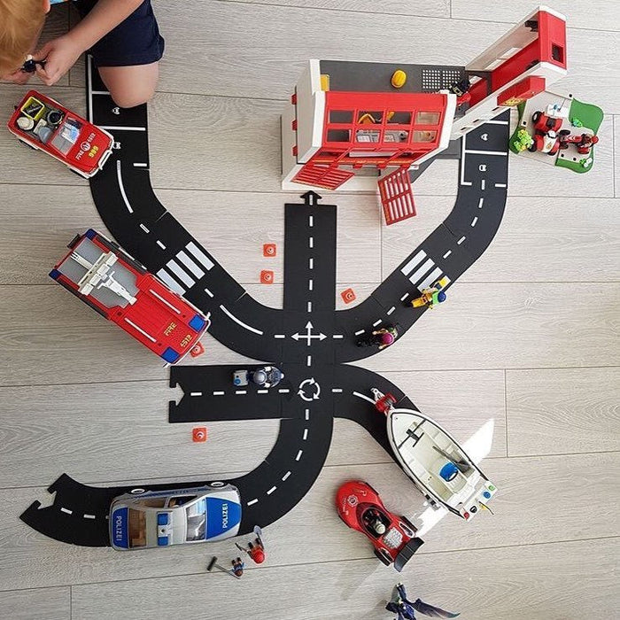 Flexible Rubber Roads Play Set – Open-Ended City & Car Track Play