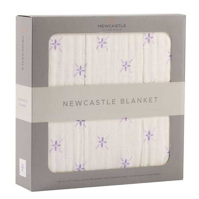 Lavender Flower and White Newcastle Blanket