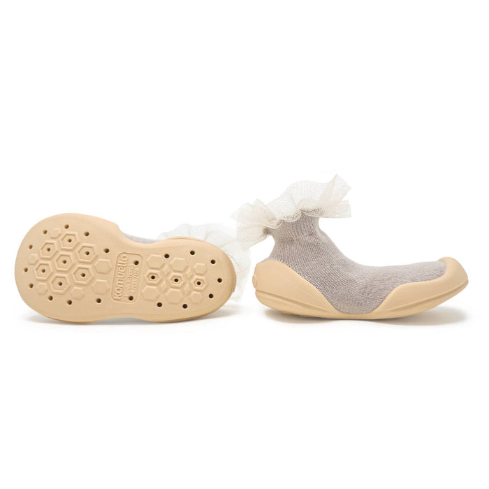Tulle Trim Beige Minimalist Baby Crib Shoes