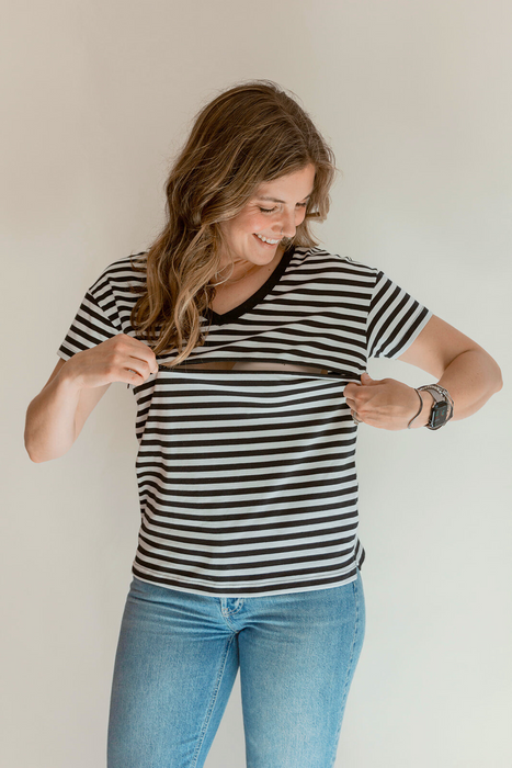 FINAL SALE V-Neck Full Zip Breastfeeding Tee - Gray - Nature Baby Outfitter