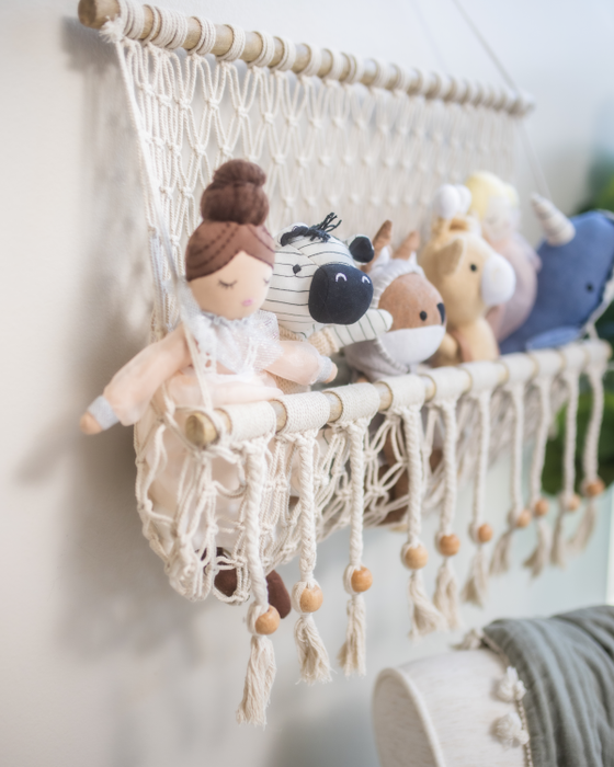 Willow Wall Storage Bin Décor
