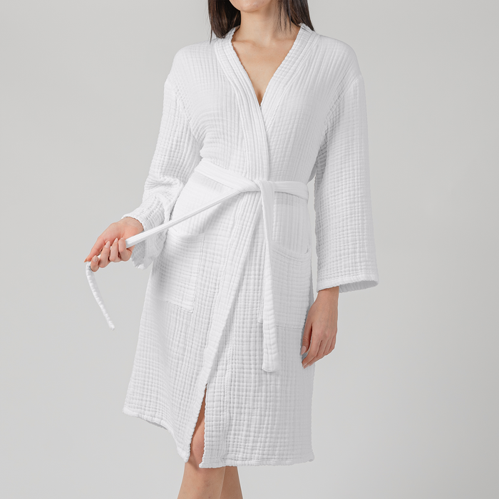 Muslin Bathrobe in White