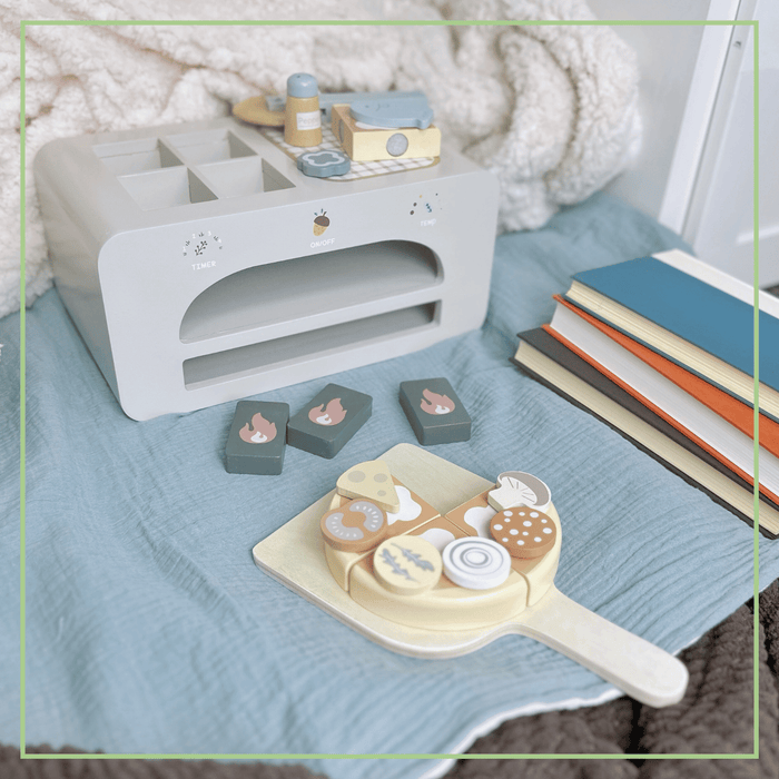 Wooden Pizza Oven Set - Pretend Play Kitchen Toy Ages 3+