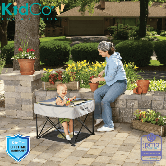 Pistachio GoPod® Travel Activity Seat