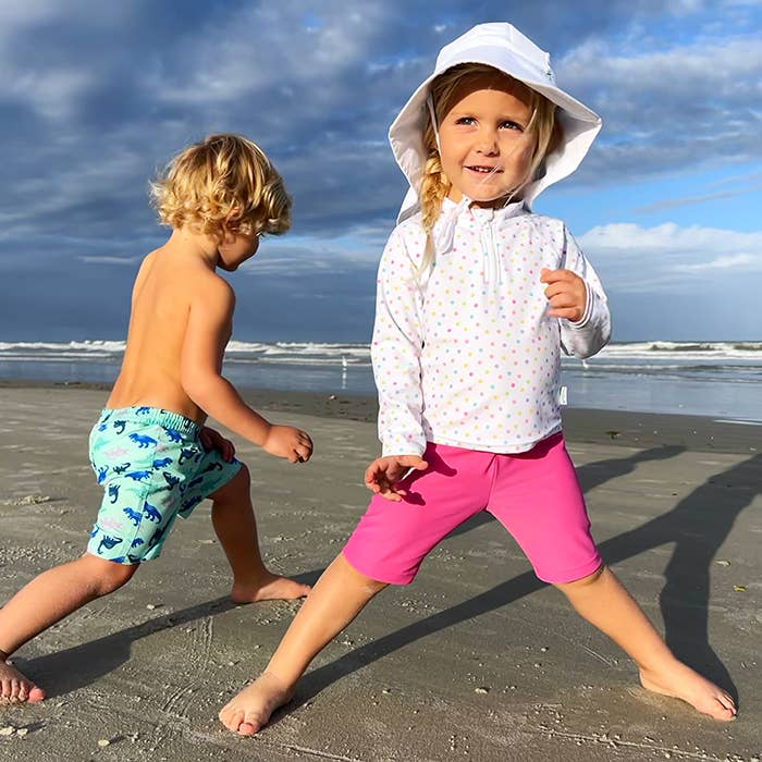 White Adventure Sun Protection Hat