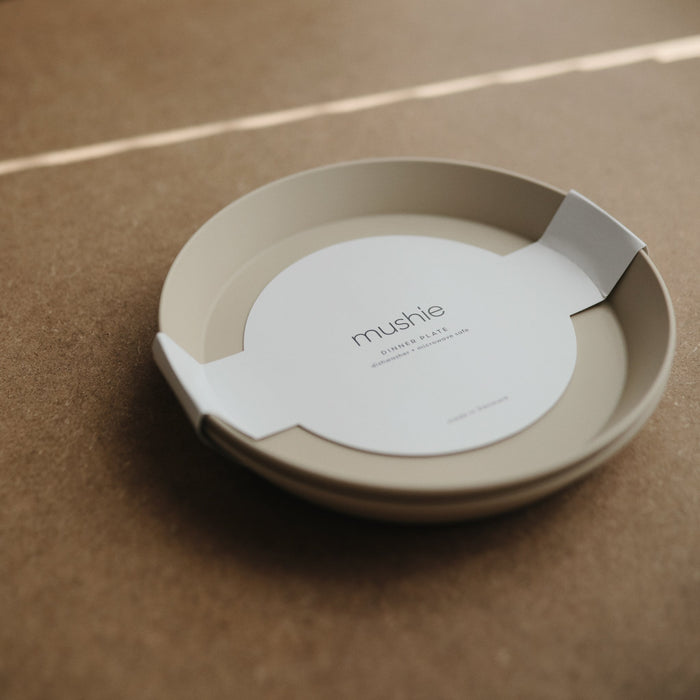 Round Dinnerware Plates - Nature Baby Outfitter