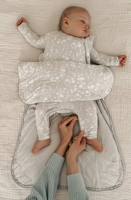 Magnolia Sleep Bag / 3-9 months / 2.5 TOG