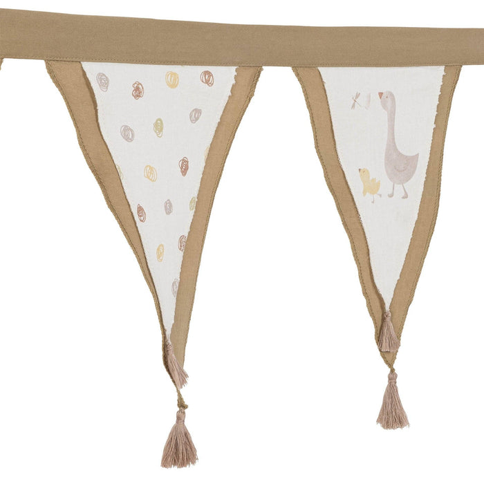 Charlie Farmhouse Garland