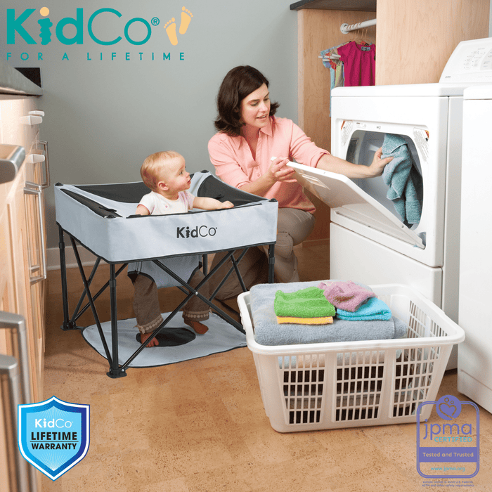 Midnight GoPod® Travel Activity Seat