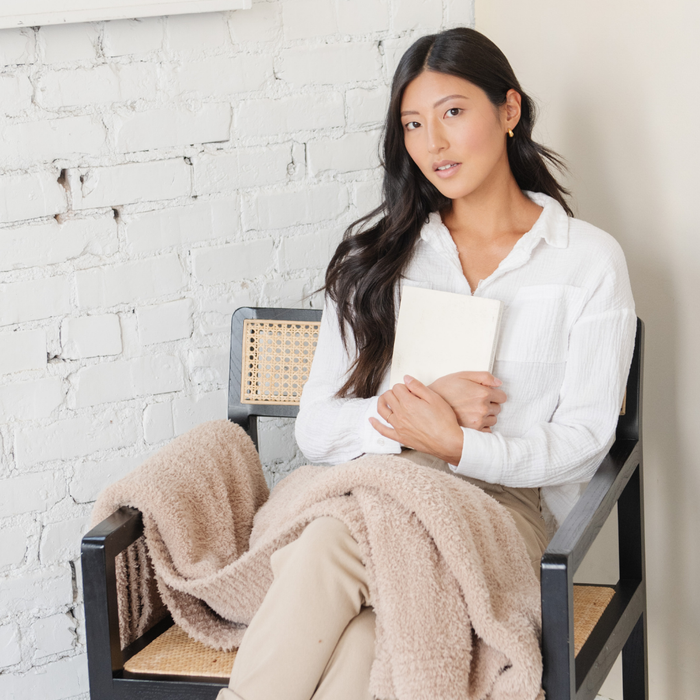 BAMBONI® THROW BLANKETS