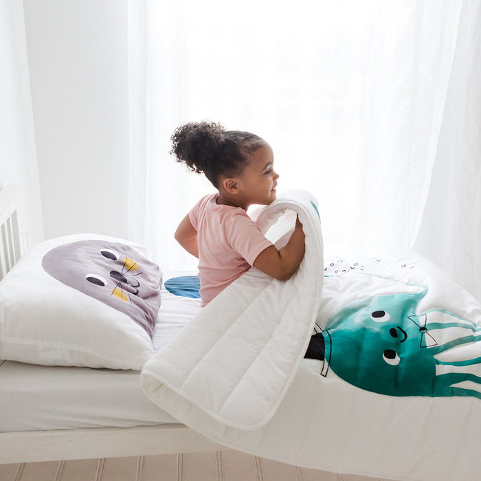 Jellyfish Toddler Comforter - Nature Baby Outfitter