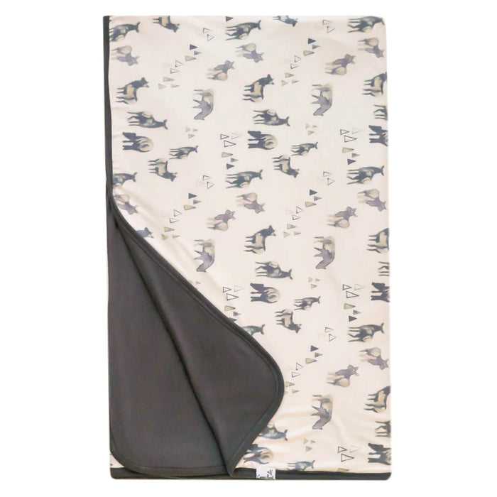 Cody Jumbo Three Layer Quilt