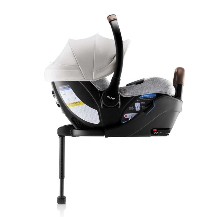 Juni Infant Car Seat with Versa Base