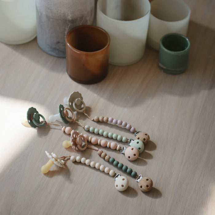 Silicone Pacifier Clip | Luna - Nature Baby Outfitter