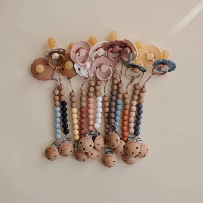 FRIGG Daisy Natural Rubber Pacifier 2-Pack - Nature Baby Outfitter