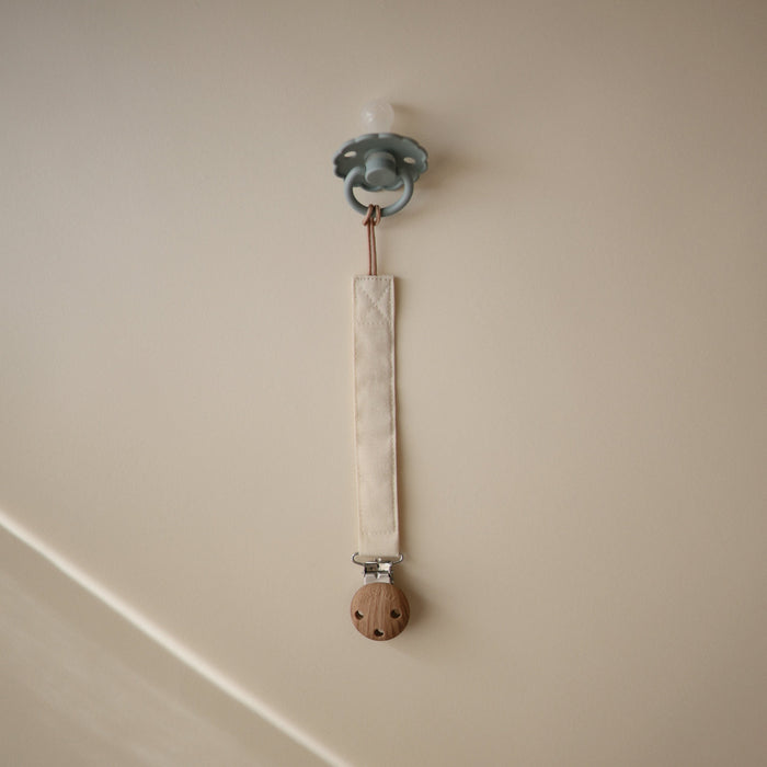 Linen Pacifier Clip 2-Pack - Nature Baby Outfitter