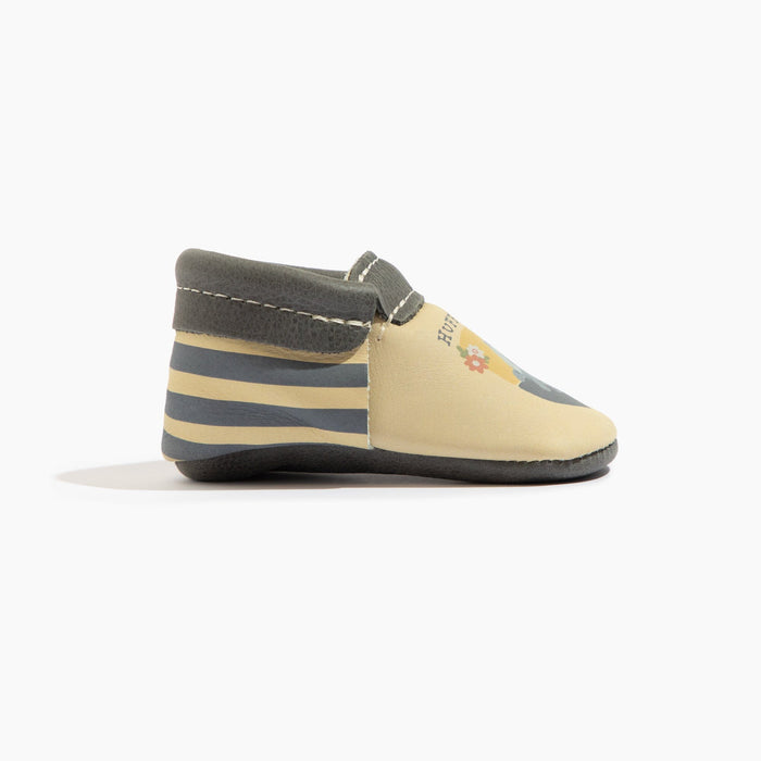 Hufflepuff™ Badger City Baby Shoe - Nature Baby Outfitter