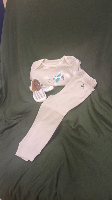 Airplane Organic Cotton Bodysuit and Pant Set