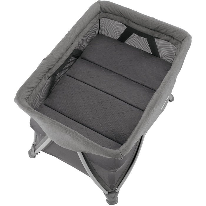 Nuna SENA Aire Playard with Zip-Off Bassinet + Changer