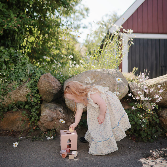 Shape Sorting Box - Nature Baby Outfitter