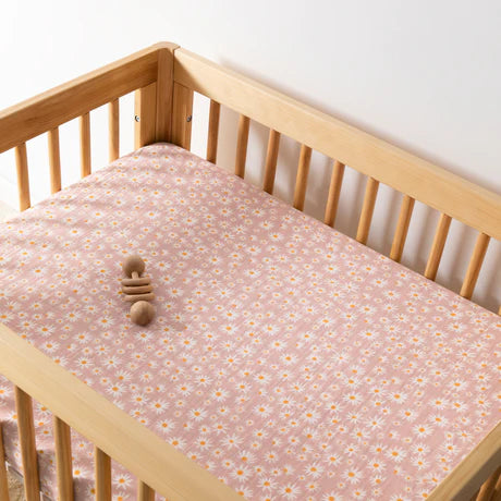 Daisy Organic Muslin Midi Crib Sheet