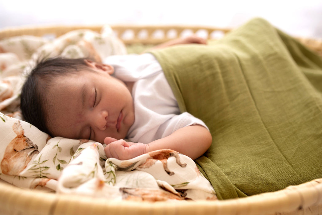 Sage Green & Forest Muslin Swaddle Blankets Set