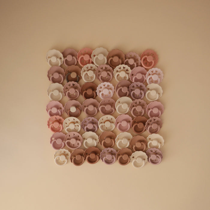 FRIGG Andersen Fairytale Natural Rubber Pacifier 2-Pack - Nature Baby Outfitter