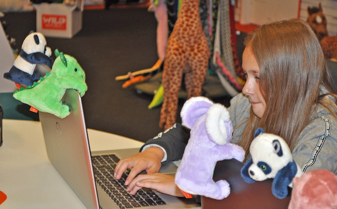 Screen Grabbers Cat Stuffed Animal 5"