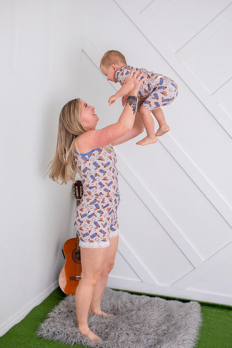 Cuddle Up Cowboy Mom Shorts set