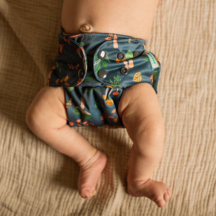 Nature: Essentials Pocket Cloth Diaper with Athletic Wicking Jersey, Grows with your Baby