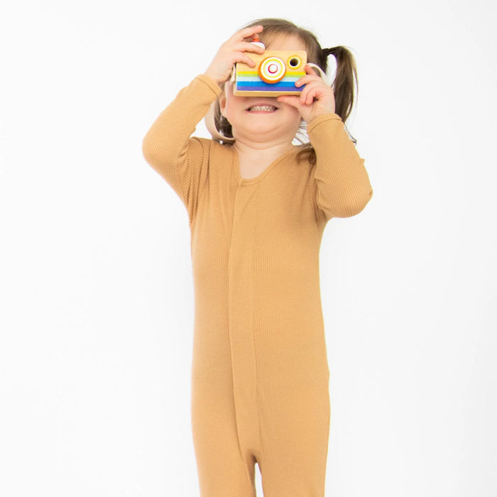 Doe Waffle Modal Magnetic Footies
