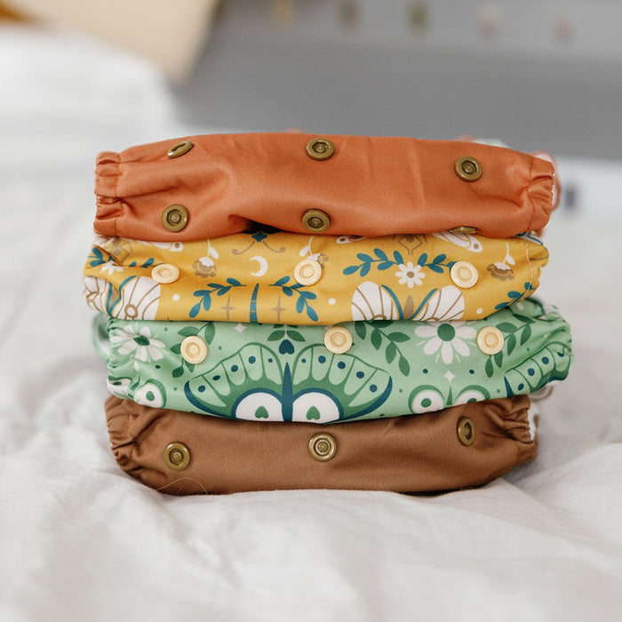 Nature: Essentials Pocket Cloth Diaper with Athletic Wicking Jersey, Grows with your Baby