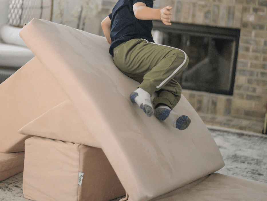 The Figgy play couch
