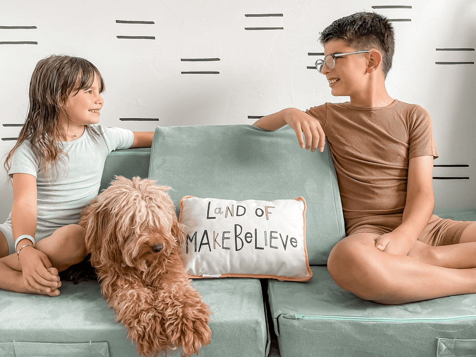 The Figgy play couch