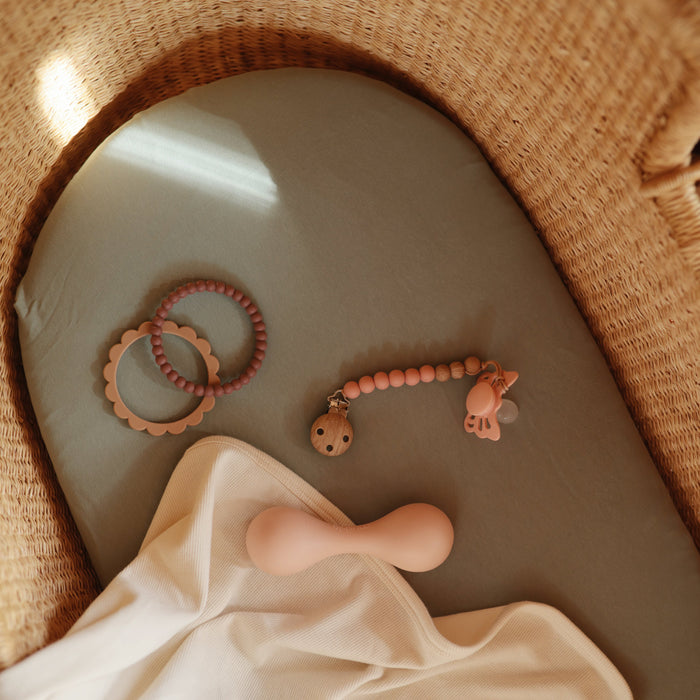 Silicone Pacifier Clip | Eva - Nature Baby Outfitter