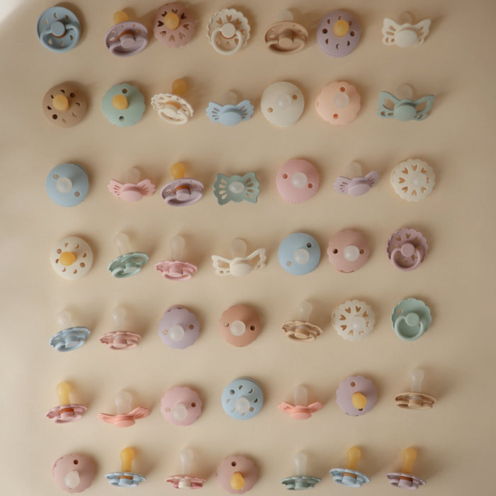 FRIGG Butterfly Anatomical Silicone Pacifier 2-Pack (0-6 Months) - Nature Baby Outfitter