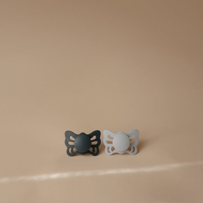 FRIGG Butterfly Anatomical Silicone Pacifier 2-Pack (0-6 Months) - Nature Baby Outfitter