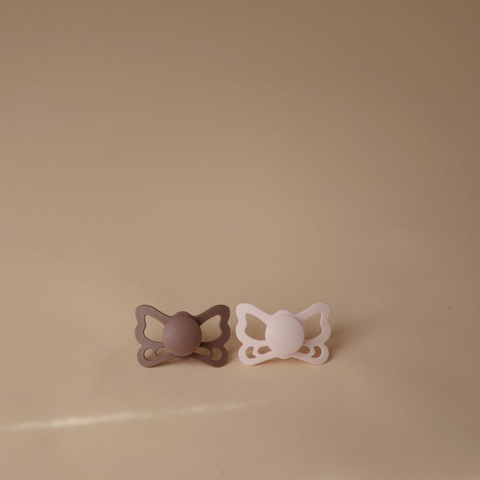 FRIGG Butterfly Anatomical Silicone Pacifier 2-Pack (6-18 Months) - Nature Baby Outfitter