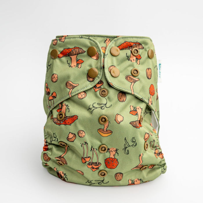 Nature: Essentials Pocket Cloth Diaper with Athletic Wicking Jersey, Grows with your Baby