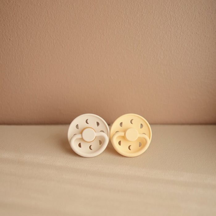 FRIGG Moon Natural Rubber Pacifier 2-Pack - Nature Baby Outfitter