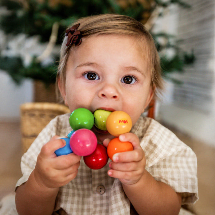 Magica Wooden Clutching Toy - Nature Baby Outfitter