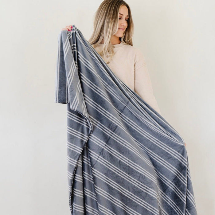 MINKY STRETCH XL THROW BLANKETS