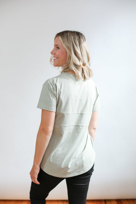 Classic Fit Invisible Zip Breastfeeding Tee - Nature Baby Outfitter