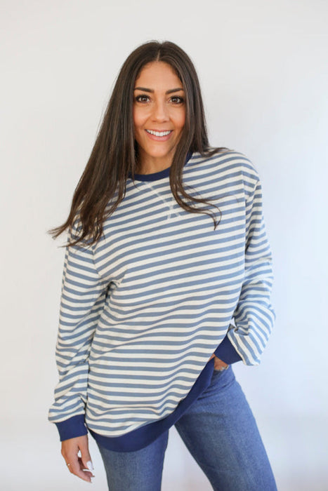 Oversized Fit Freestyle Stripe Breastfeeding Sweatshirt