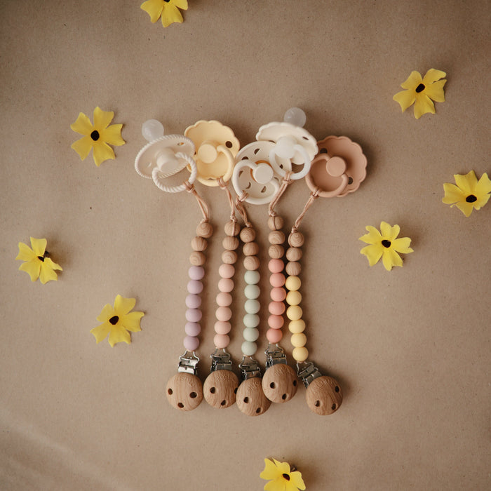 FRIGG Daisy Silicone Pacifier 2-Pack - Nature Baby Outfitter