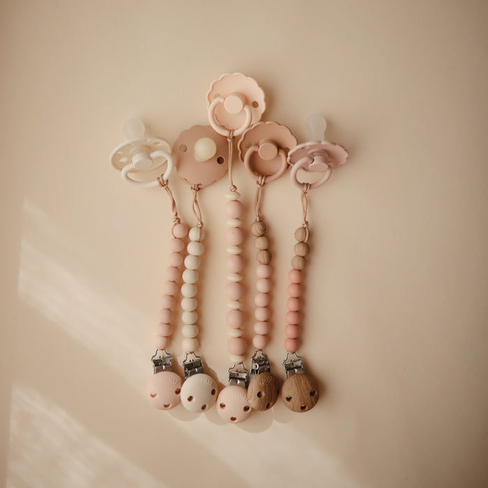 Silicone Pacifier Clip | Hera - Nature Baby Outfitter